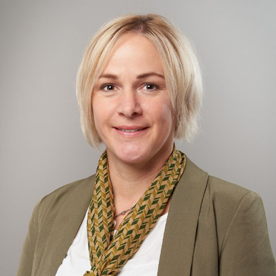 Portrait Mandy Schneider
